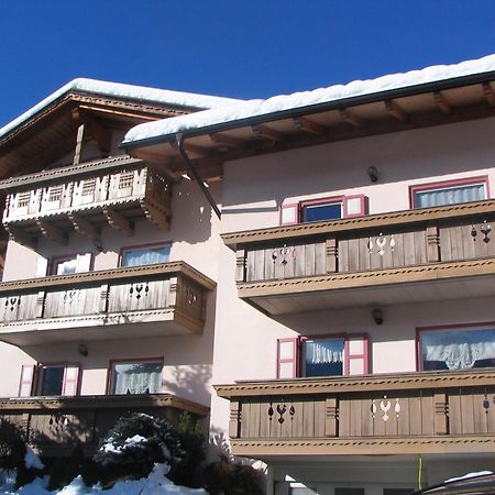Villa Mirabell 카발레즈 외부 사진